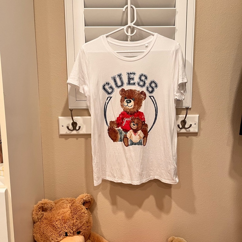 Guess Night Shirt